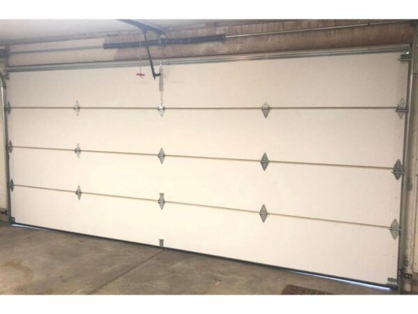 garage-door-maintenance