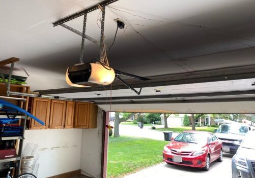 garage-door-maintenance