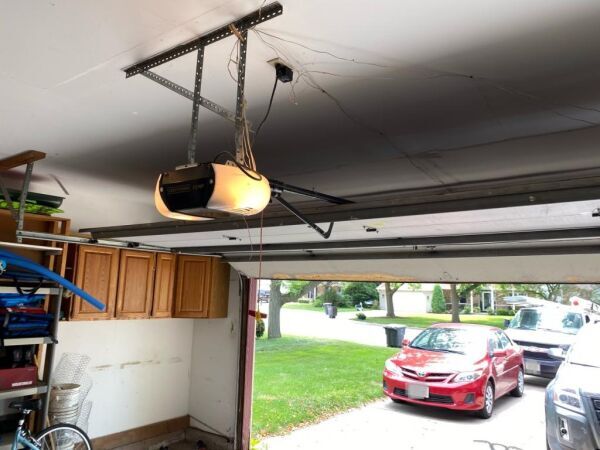 garage-door-maintenance