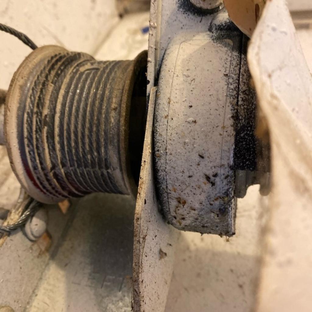 garage-door-spring-replacement