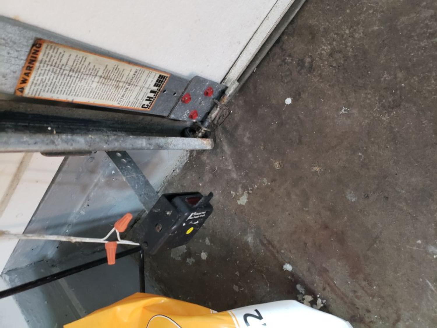 Garage Door Maintenance 11th St, Carter Lake, IA