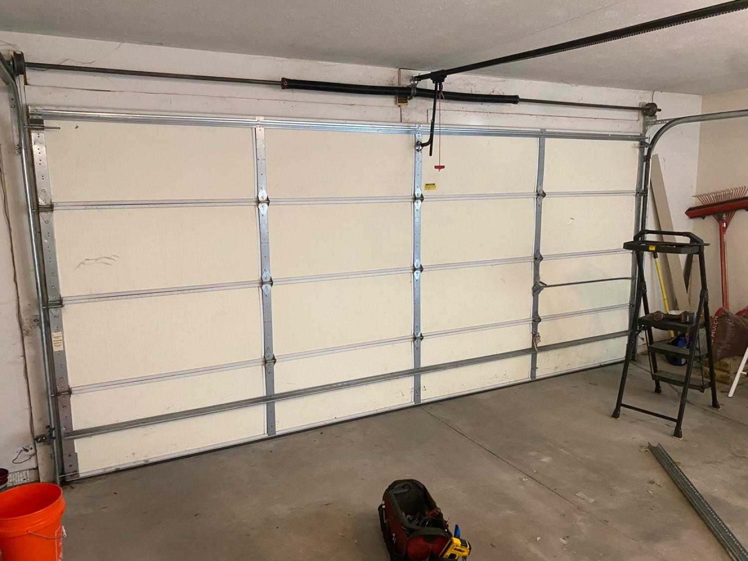 Garage Door Repair Garage Door Service Garage Door Maintenan Garage Door Repair 1st Ave, Plattsmouth, NE