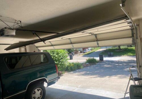 Garage Door Repair 1st Ave, Plattsmouth, NE