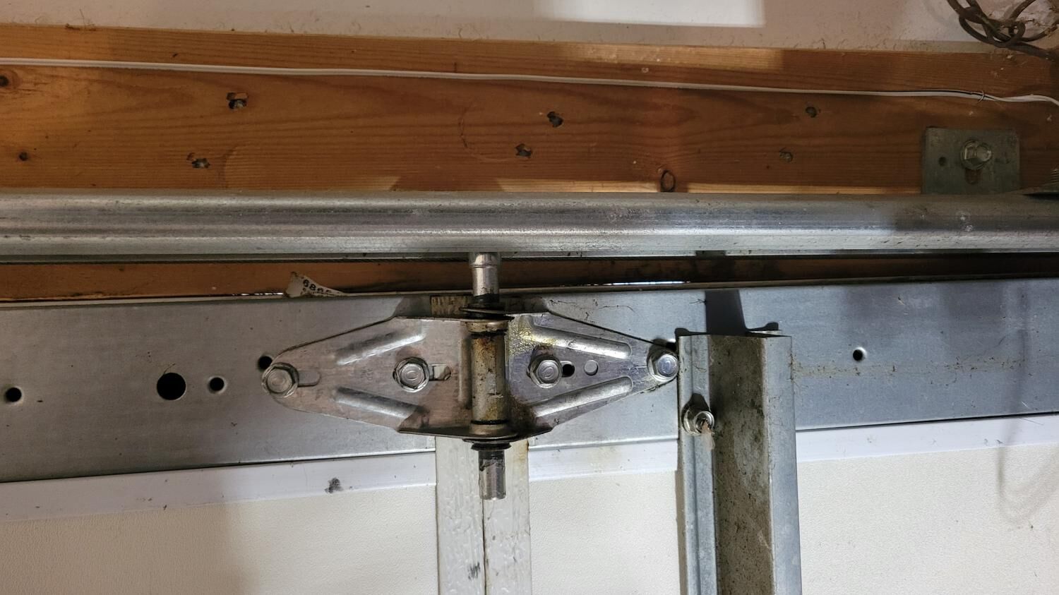 Garage Opener Service Lake Tahoe Dr, Papillion, NE