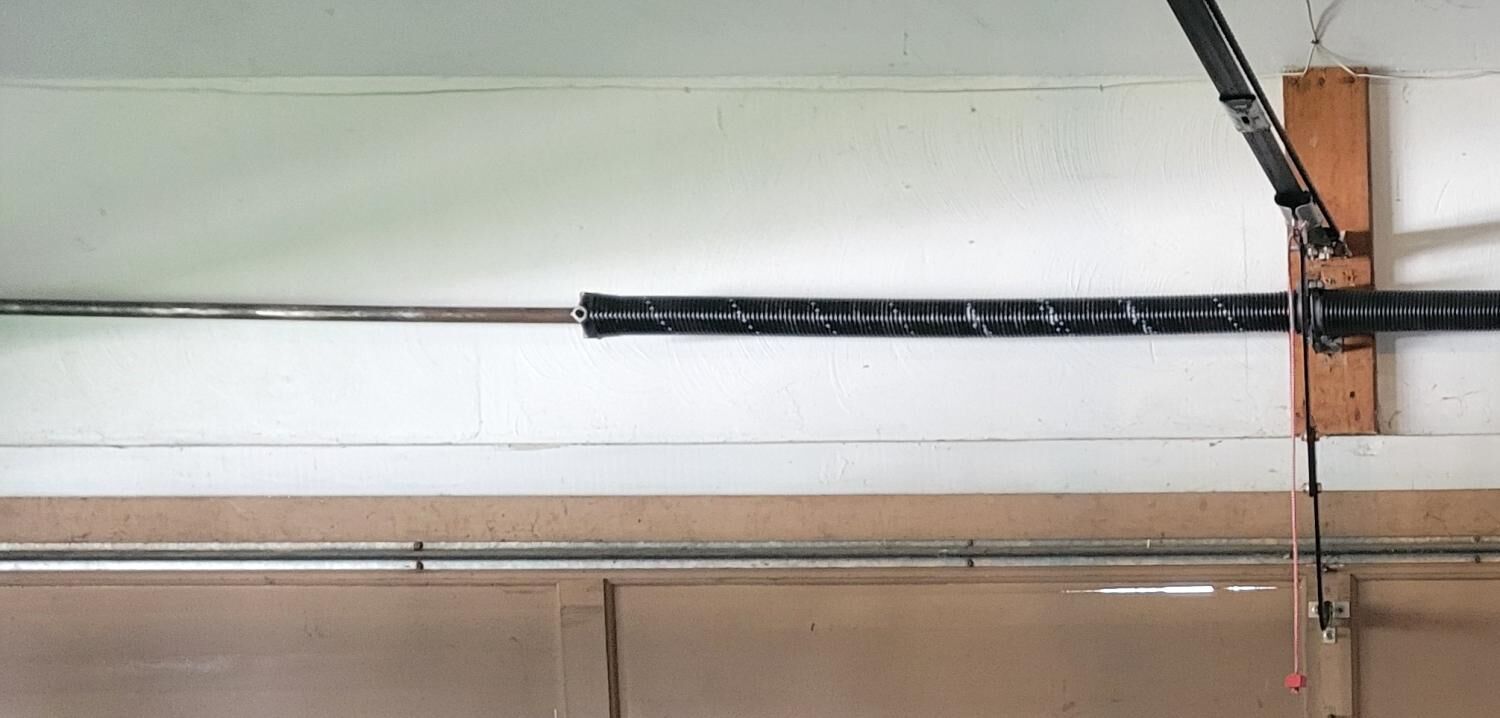 New Garage Door Spring N 21st St, Council Bluffs, IA