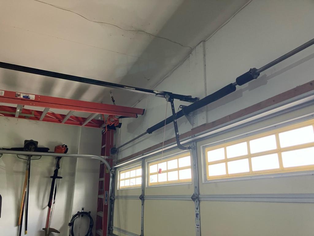 garage-door-spring-replacement